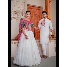 Couple chaniya choli online