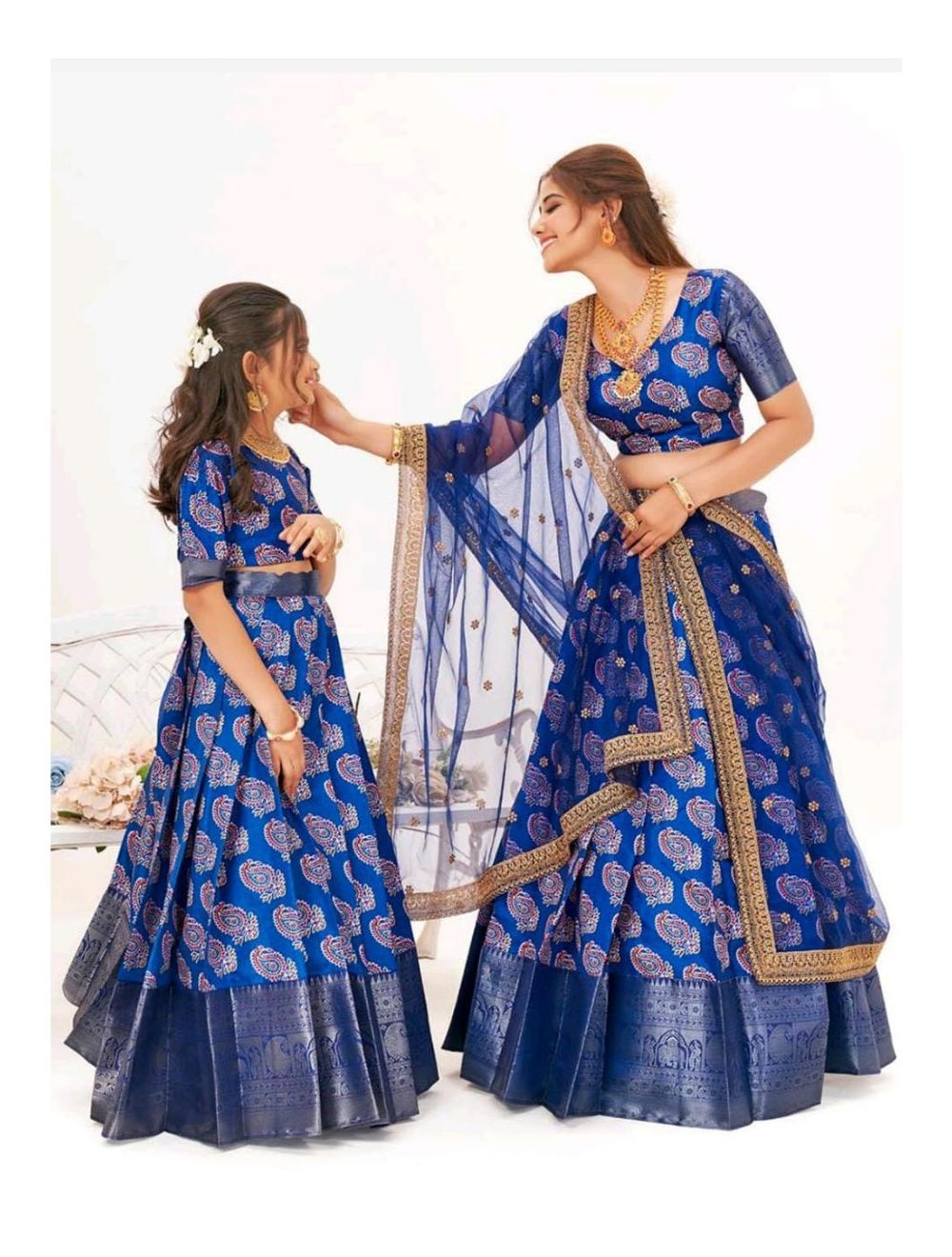 Buy Matching Mother Daughter Lehenga Set Indian Wedding Dress Lehenga Choli  Banarasi Lehenga Kids Lehenga Choli Pakistani Lehenga Choli Online in India  - Etsy