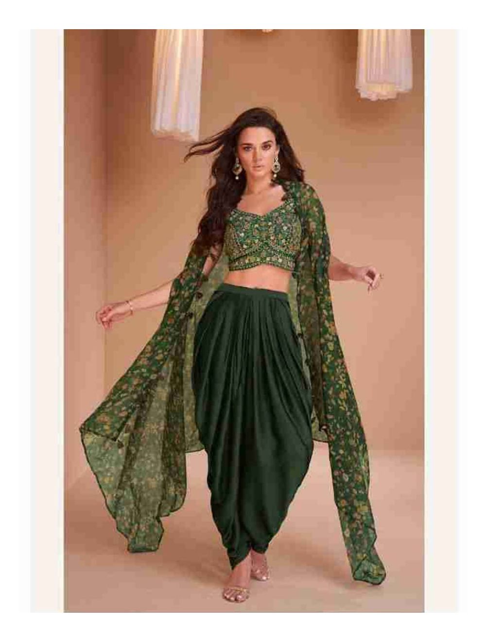 Party Wear Ladies Fancy Designer Crop Top Dress at Rs 845 in Ahmedabad |  ID: 20653617730