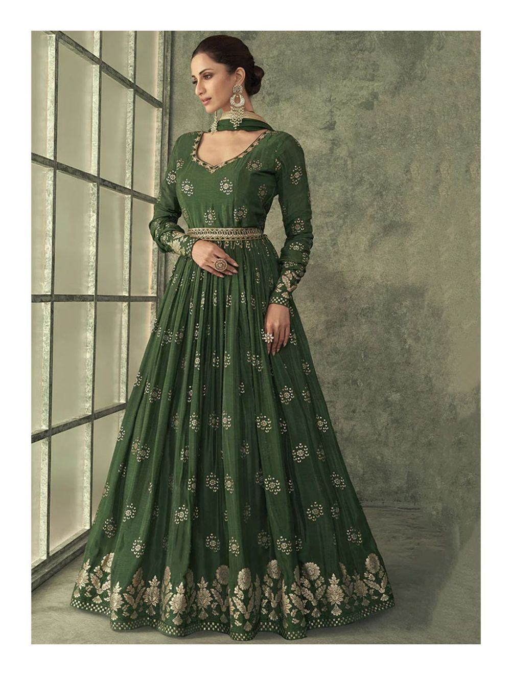 Buy a Mehndi dhoti style dress with crop top On Rutbaa