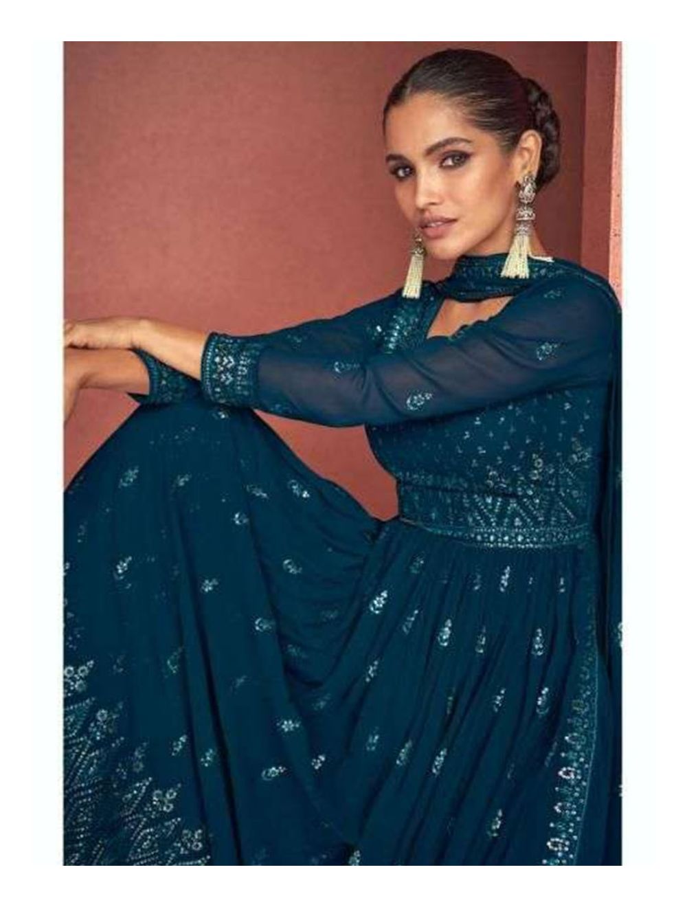 Naira diwali dress 2018 clearance