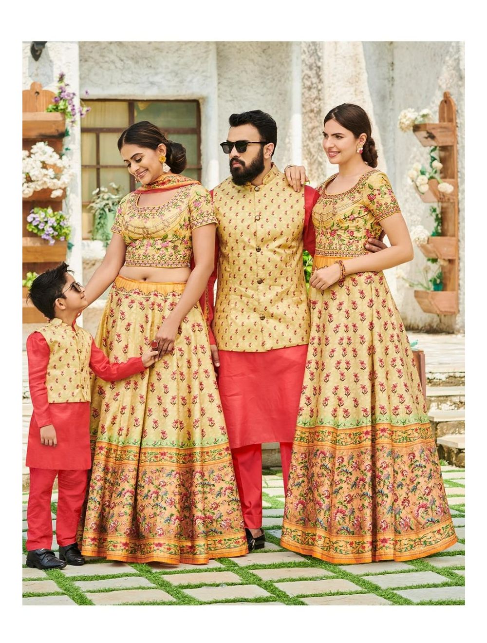 Details 150+ family combo dress online best