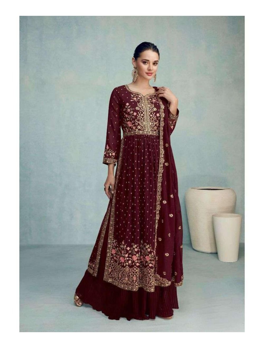 Modern Naira Dresses For Girls 18 25 | Buy Online Collection-megaelearning.vn