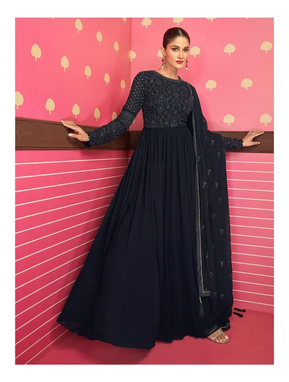 Diy NAIRA Shivangi Joshi Inspired EVENING Gown only in 10 Minutes  Diy  PROM Dress  YouTube